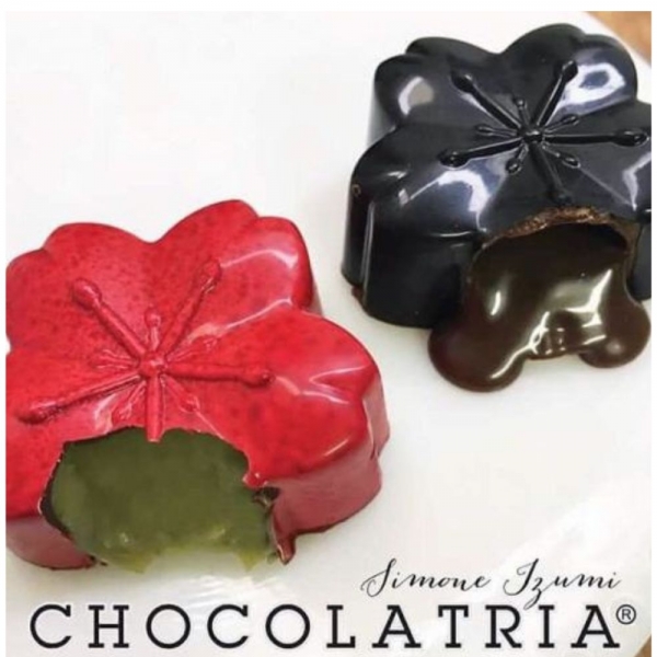 GI179 - Forma de Chocolate em Policarbonato Flor de Sakura grande.